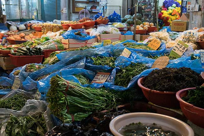 Jinhae market.