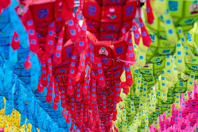 Rows of lanterns.